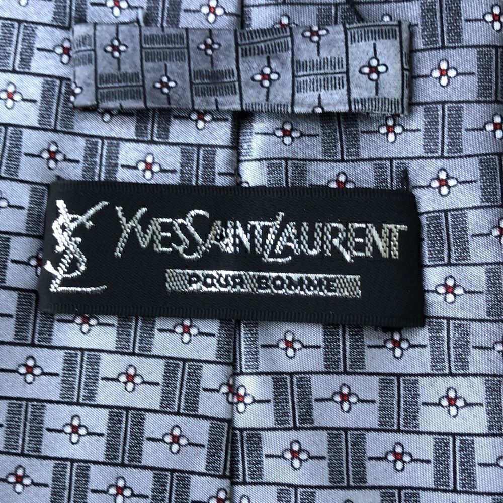 Collection of ties   - Picture 5 of 7
